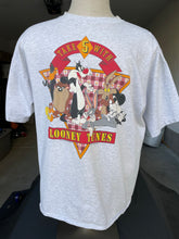 Load image into Gallery viewer, Looney Tunes Take 5 tee size XXL!
