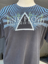 Load image into Gallery viewer, Pink Floyd Dark Side of the Moon tee! Fits like XL!

