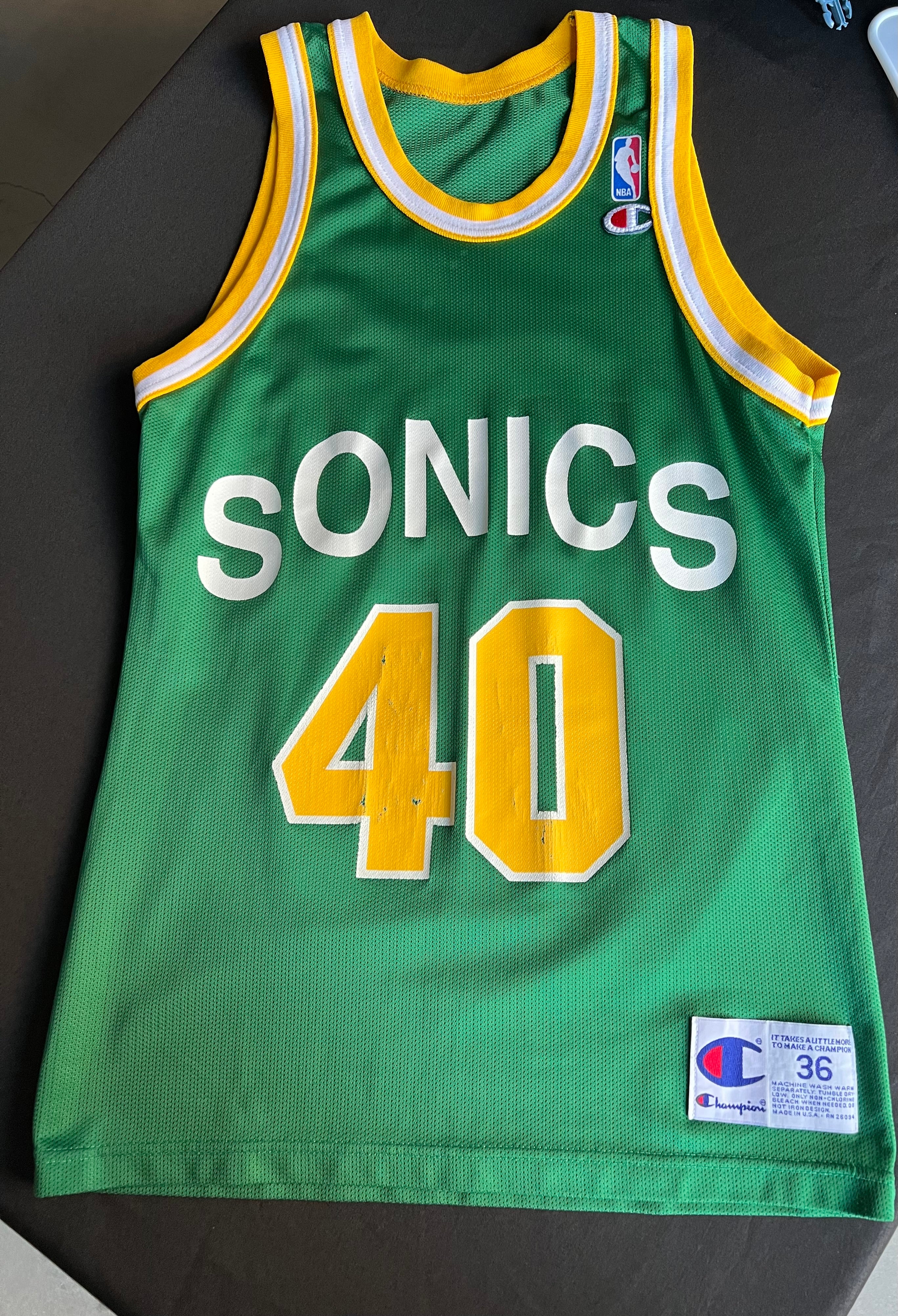 Seattle Supersonics Shawn Kemp #40 Jersey size 36! – JT Throwbacks