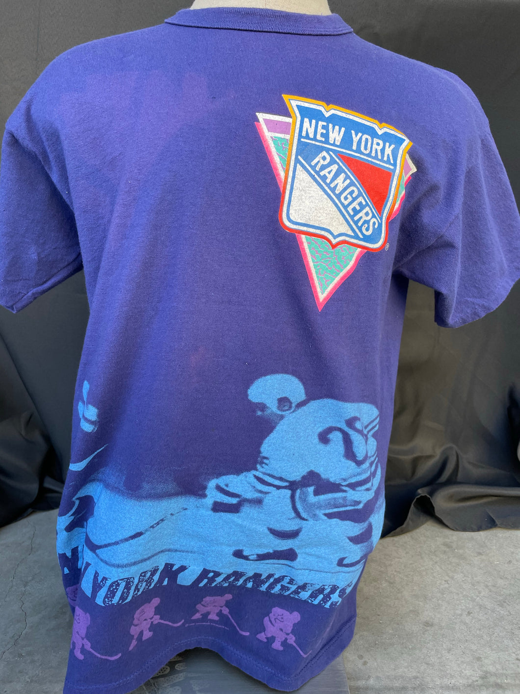 New York Rangers tee size XL!