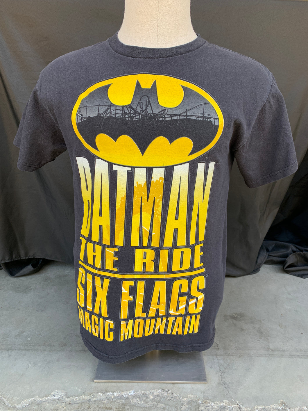 Batman The Ride Six Flags Magic Mountain tee size Medium!
