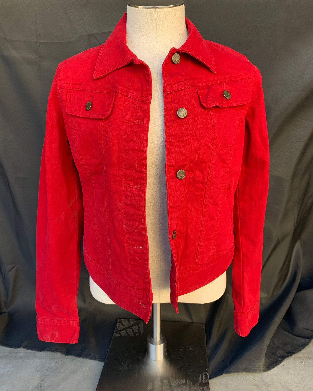 Lauren Jeans Co. Jean Jacket Women’s size Medium!
