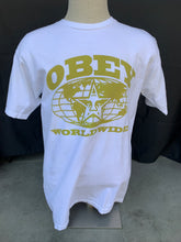 Load image into Gallery viewer, Obey Worldwide tee size Large!

