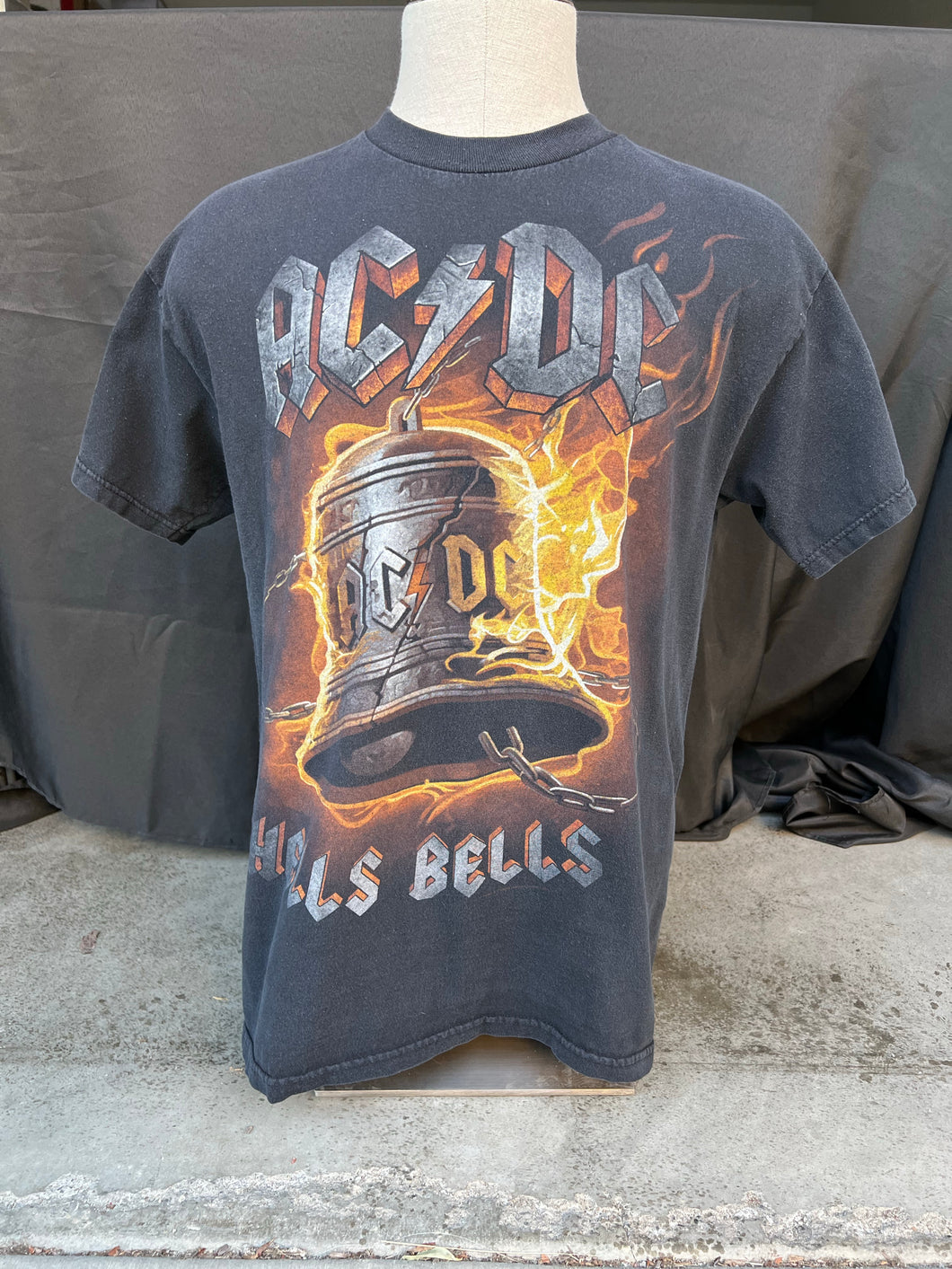 ACDC Hells Bells tee! (No tag, fits like a Large)