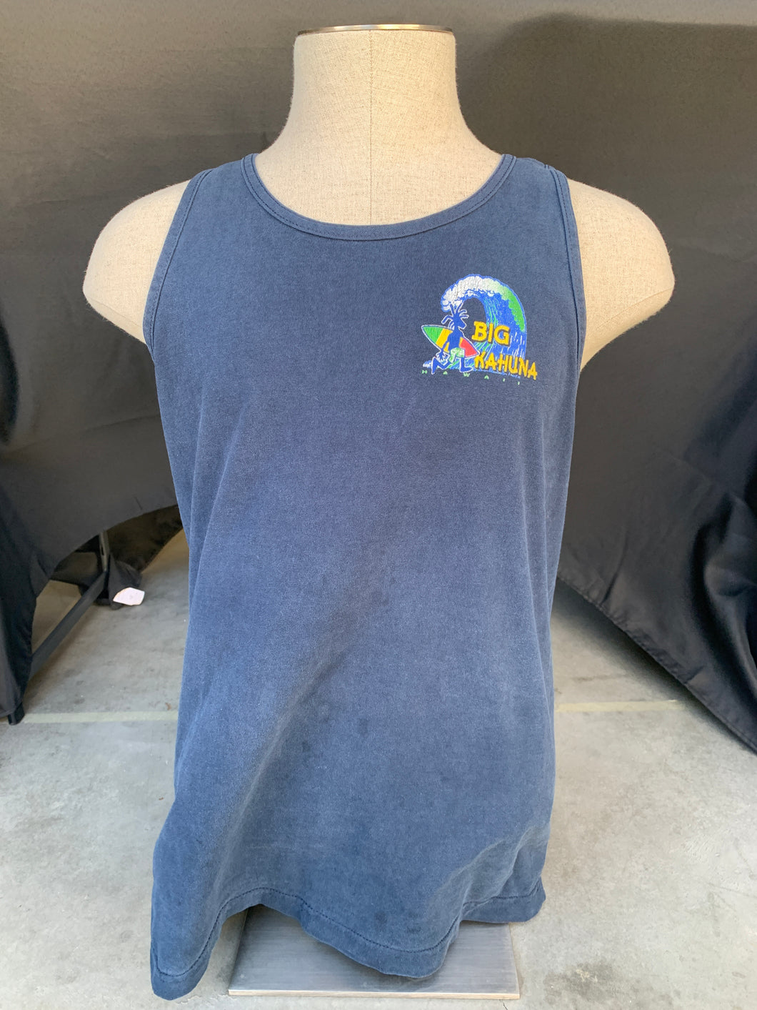 Big Kahuna Tank Top size Medium!