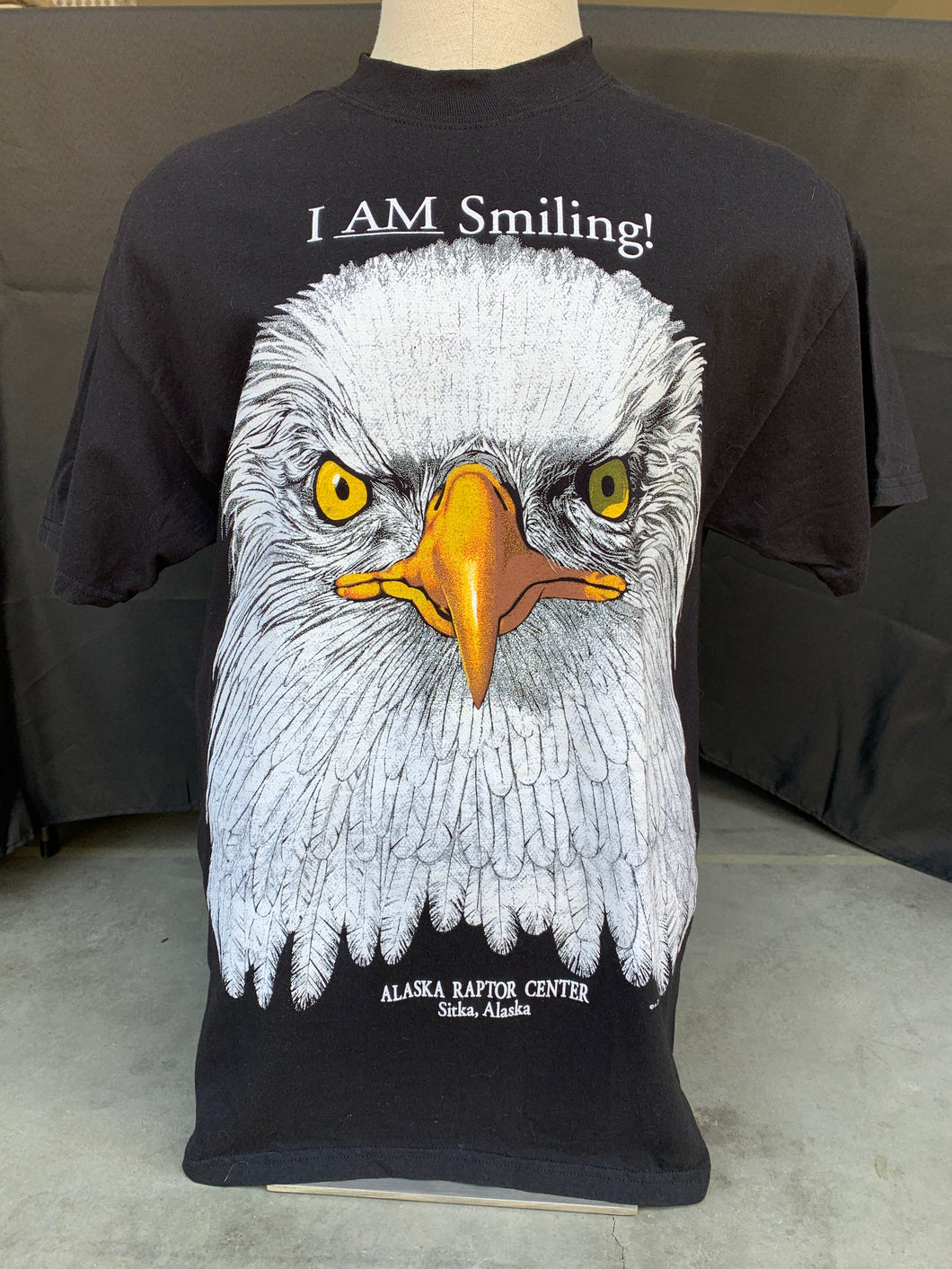 Alaska “I AM Smiling!” tee size Large!