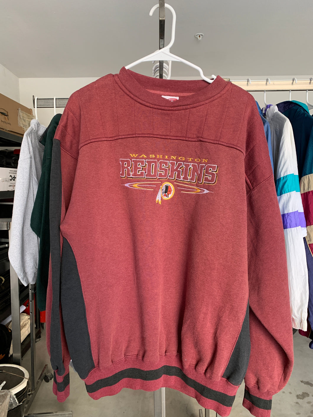 Redskins Pullover Sweater size Large!