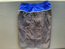Load image into Gallery viewer, Speedo Black and Blue Shorts size Large!
